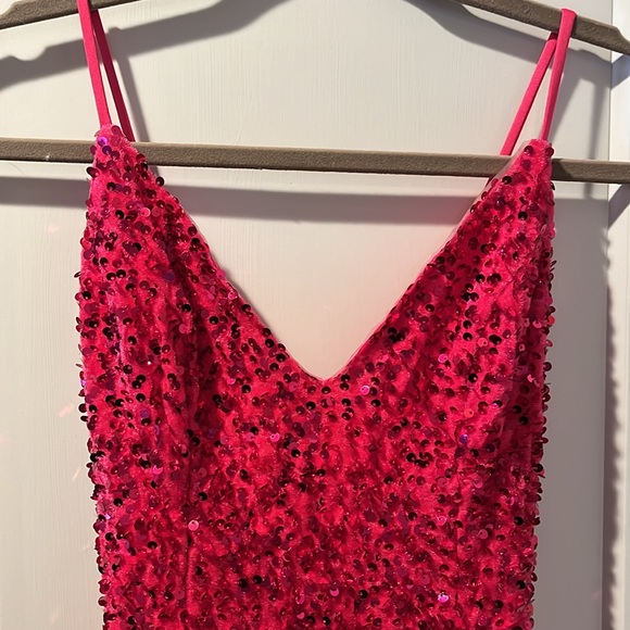 New Lavetir hot pink sequined prom dress - Picture 3 of 10